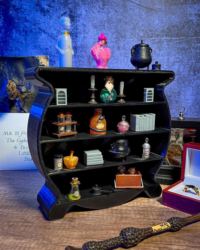 CAULDRON SHELF| Mini’s Shelf|Halloween Decor|Bookend|Wizard Shelf|Mini Display